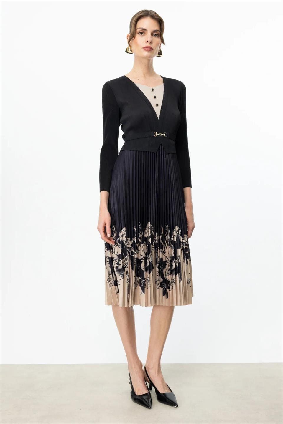 Accordion Fabric Patterned Dress BLACK