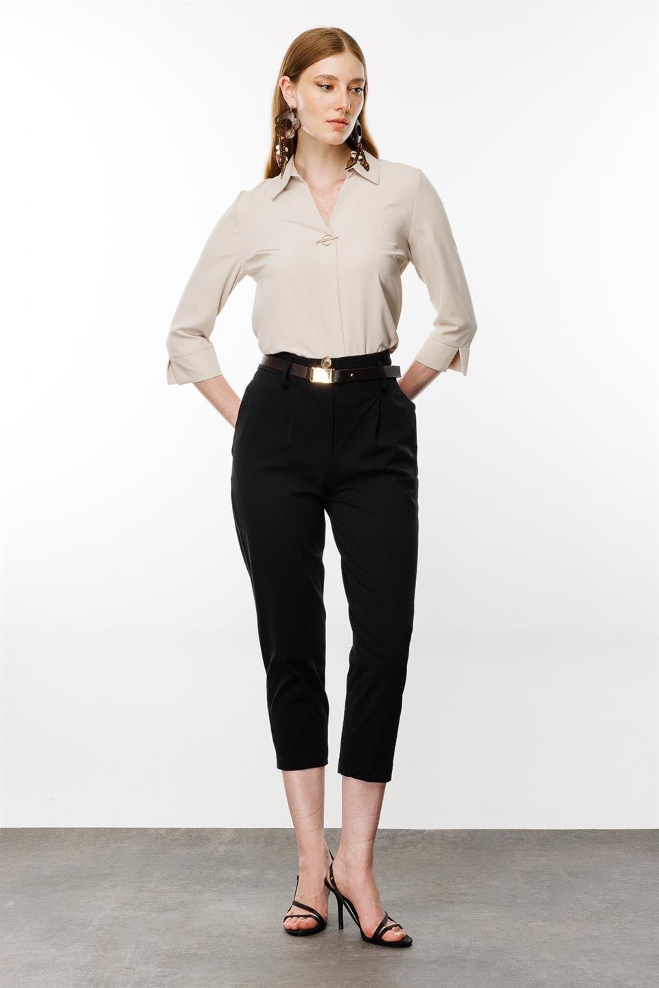 Aksesuar Detaylı Bluz BEJ