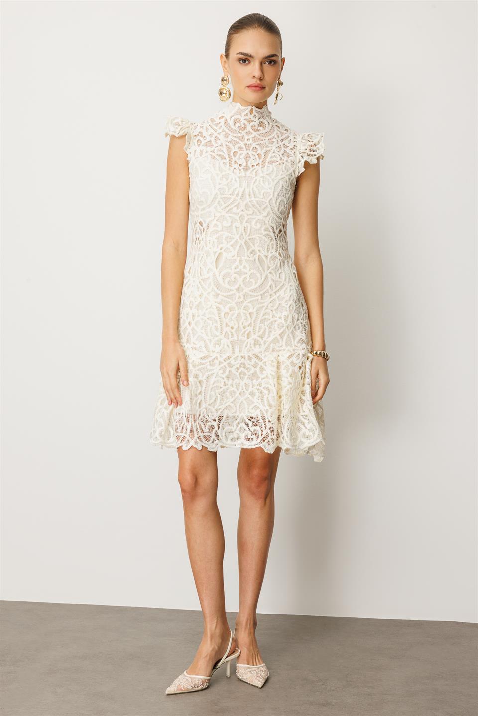 Arka Fular Detaylı Dantel Elbise EKRU