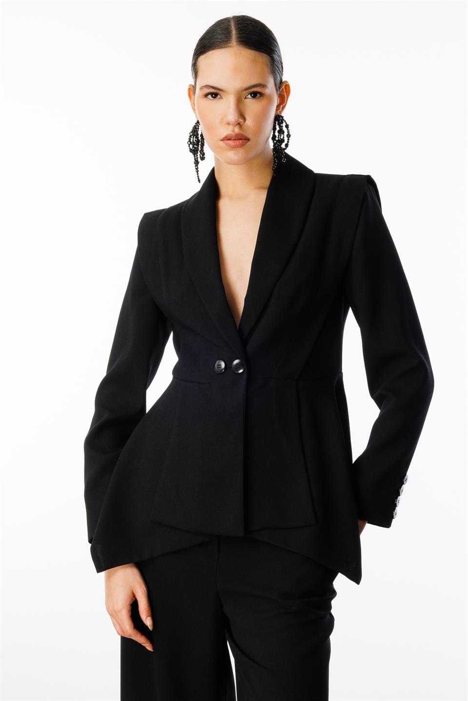 Asimetrik Kesim Pelerinli Ceket & Pantolon Takım SİYAH