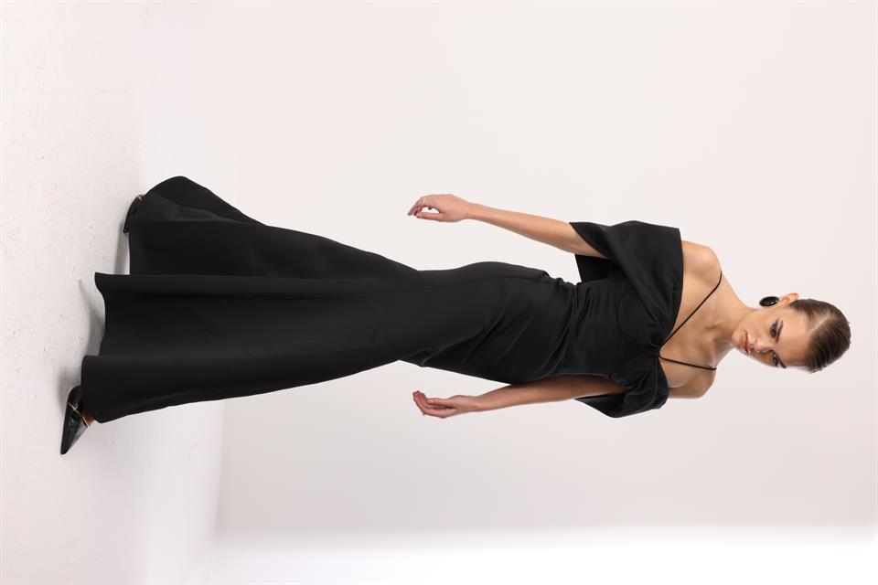 Balık Model Yaka Detaylı Maxi Abiye SİYAH