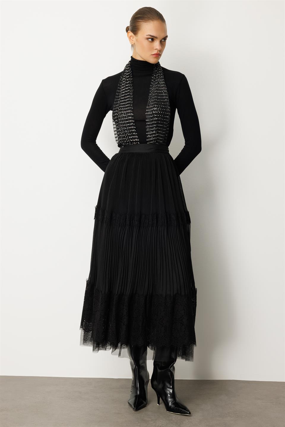 Bel Lastikli Dantel  Etek SİYAH