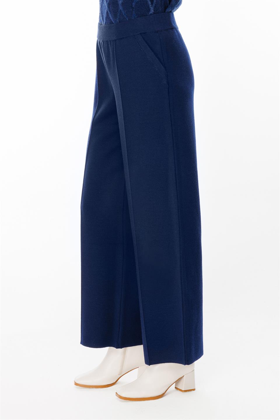 Elastic Waist Knitwear Trousers 