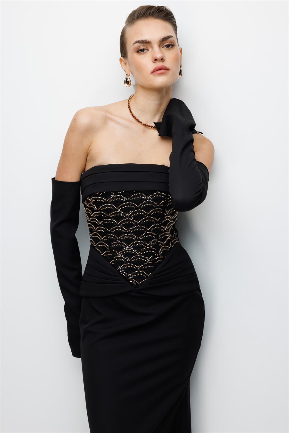 Bustiyer Detaylı Maxi Boy Abiye SİYAH