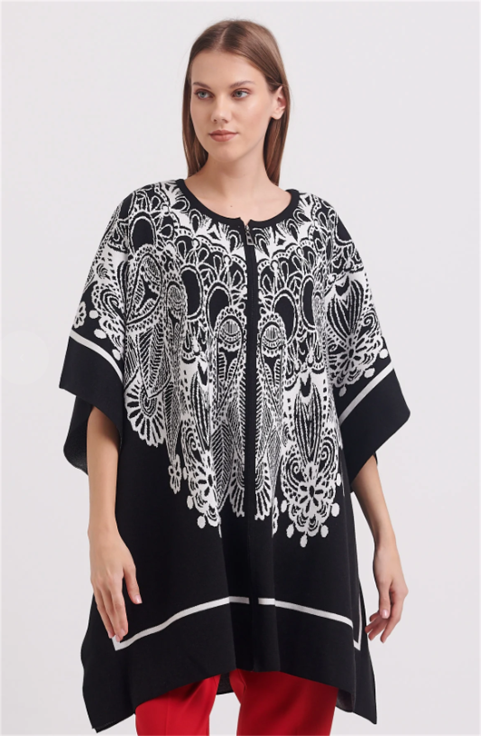 LARGE PATTERNED ZIPPER PONCHO BLACK