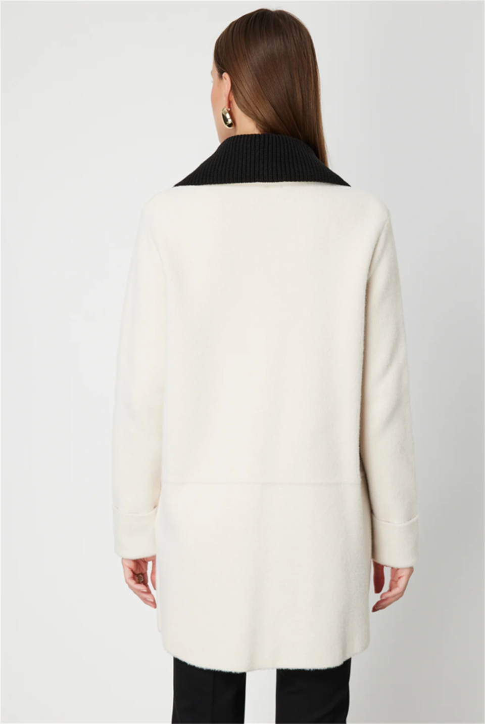 Büyük Yakalı Düğmeli Hırka TAŞ