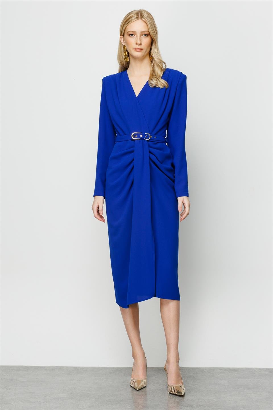 Büzgü Detay Vatkalı Elbise SAKS