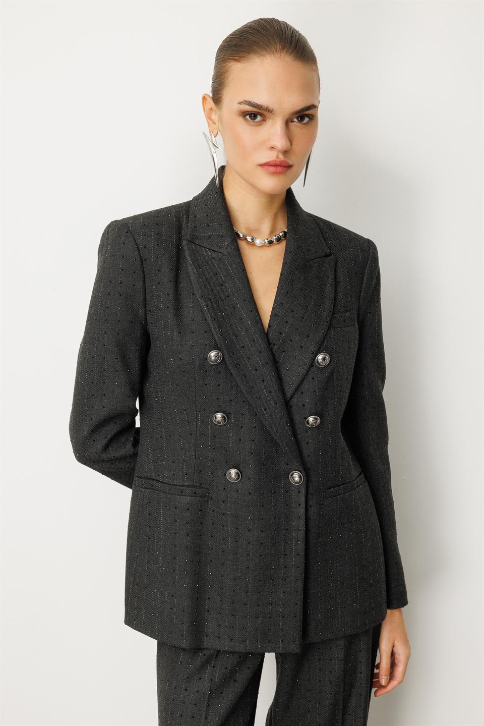 Çizgili Taşlı Takım GRİ