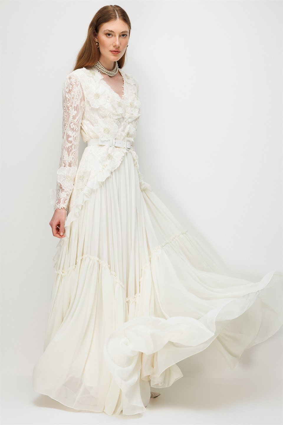 Lace and Pleated Detail Maxi Dress – Ecru