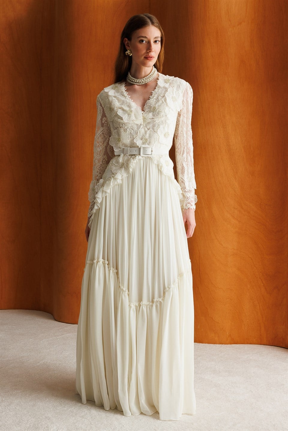 Lace and Pleated Detail Maxi Dress – Ecru