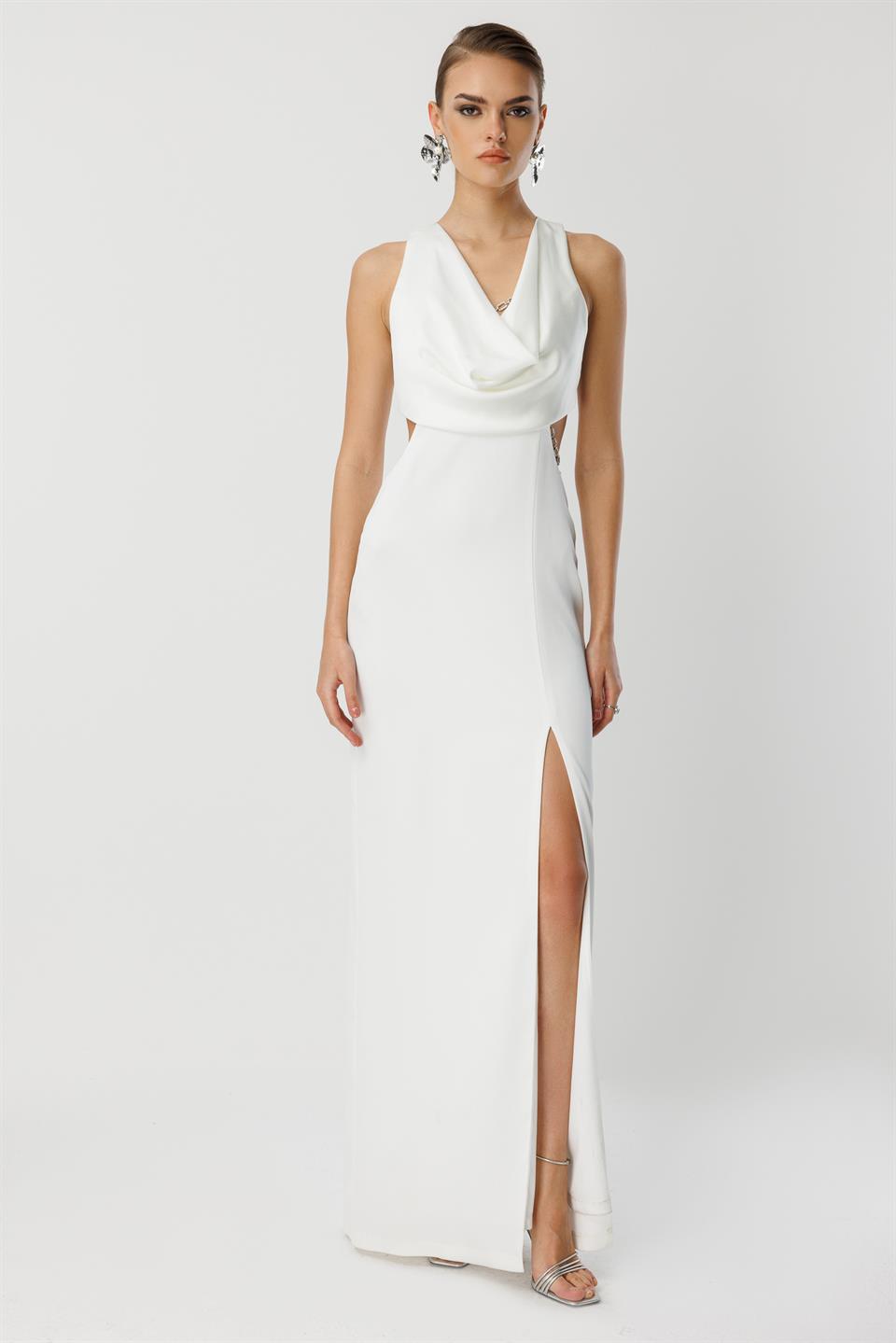 Degaje Detay Zincirli Maxi Boy Abiye EKRU