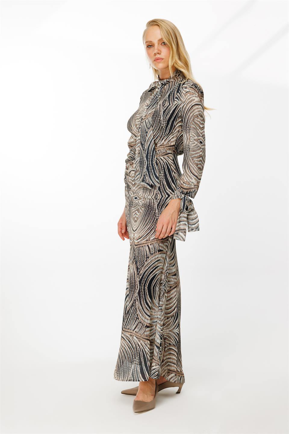 Digital Right Knee Slit Dress with PATTERNED