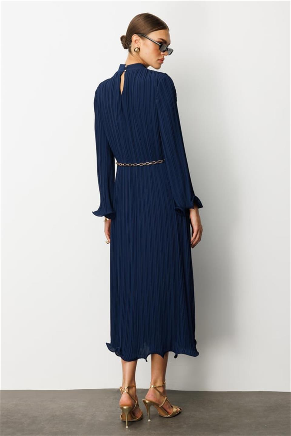 Etek ve Kol Ucu Volanlı Pliseli Zincir Midi Boy Elbise LACİVERT
