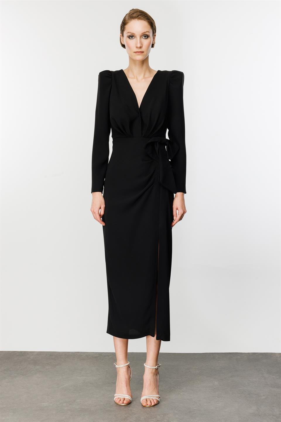 Fiyonklu Elbise SİYAH