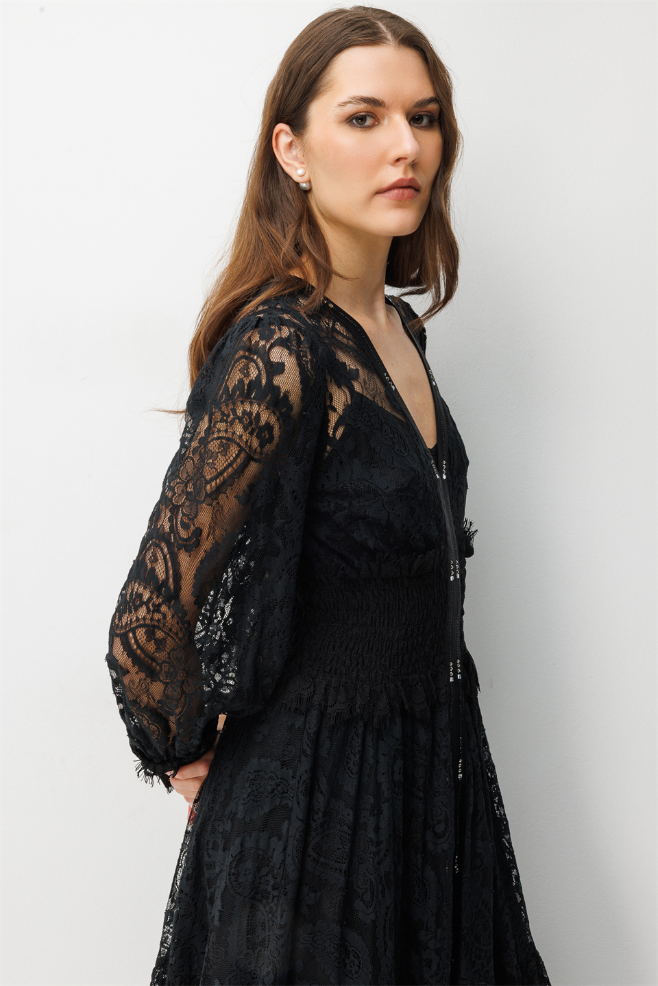 Floral Dantel Detaylı V Yaka Elbise SİYAH