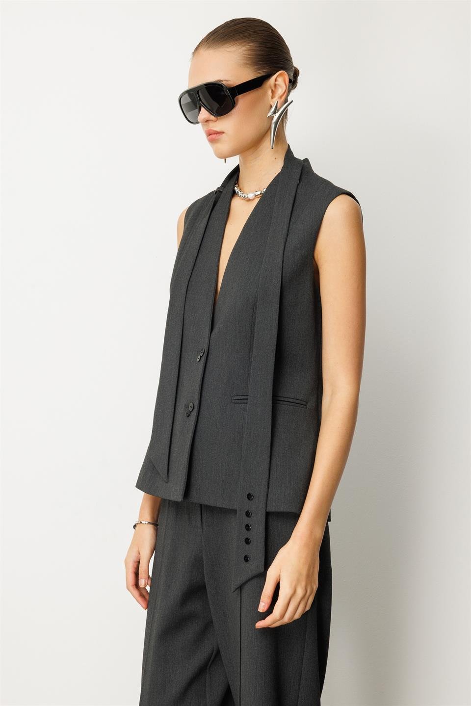 Fular Detaylı Yelek ANTRASİT