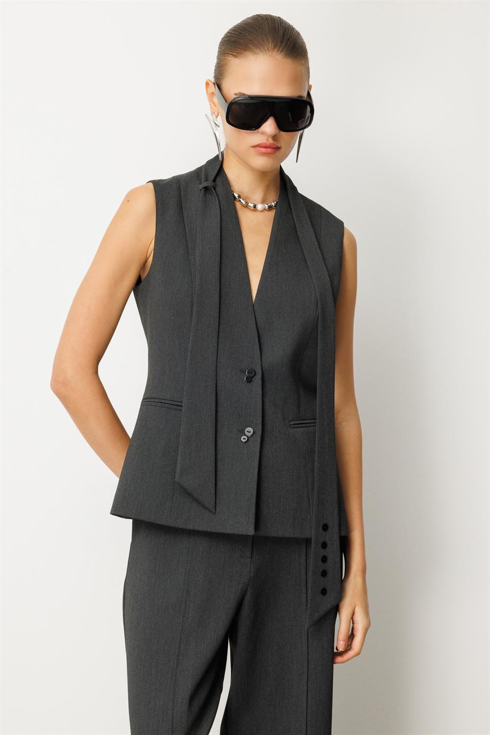 Fular Detaylı Yelek ANTRASİT