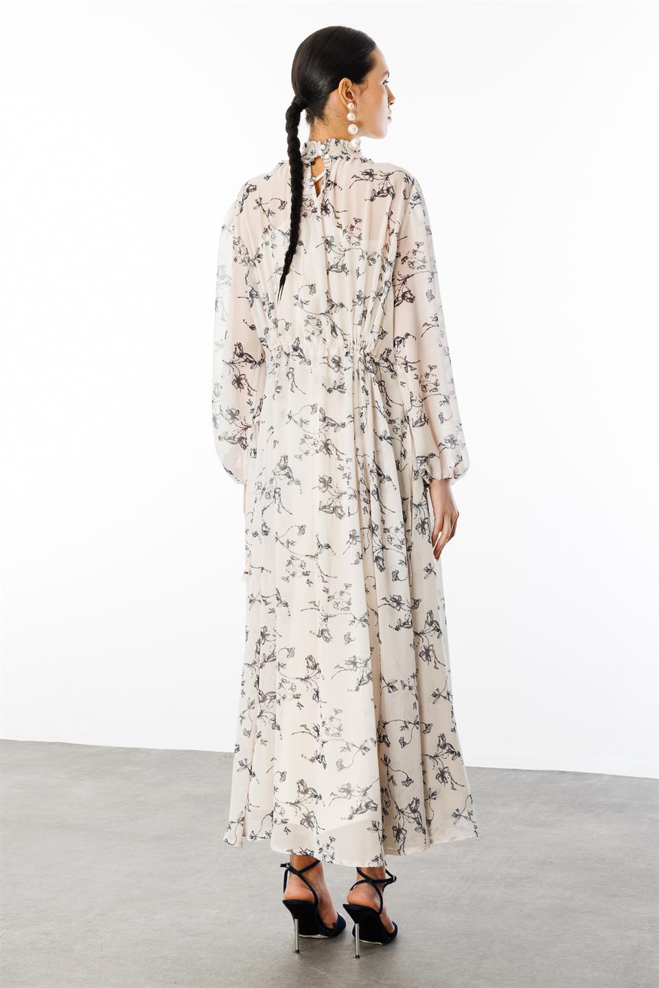 Gipe Yaka Bel Tünelli Maxi Boy Şifon  Elbise EKRU