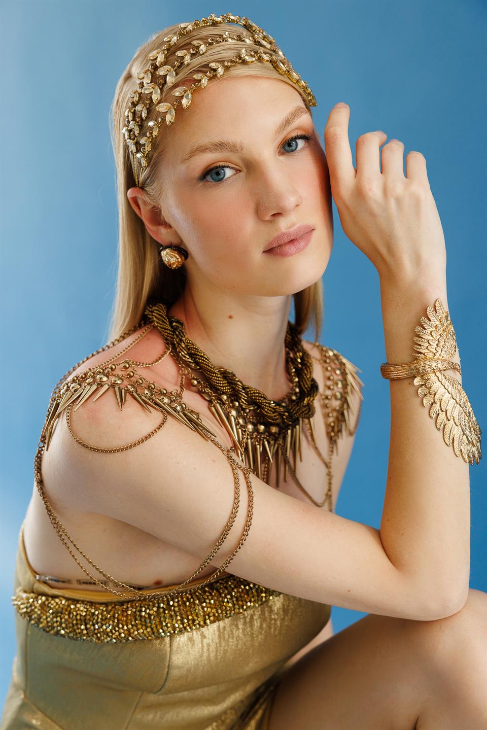 Strapless Dress with Cylinder Embroidered Chest GOLD