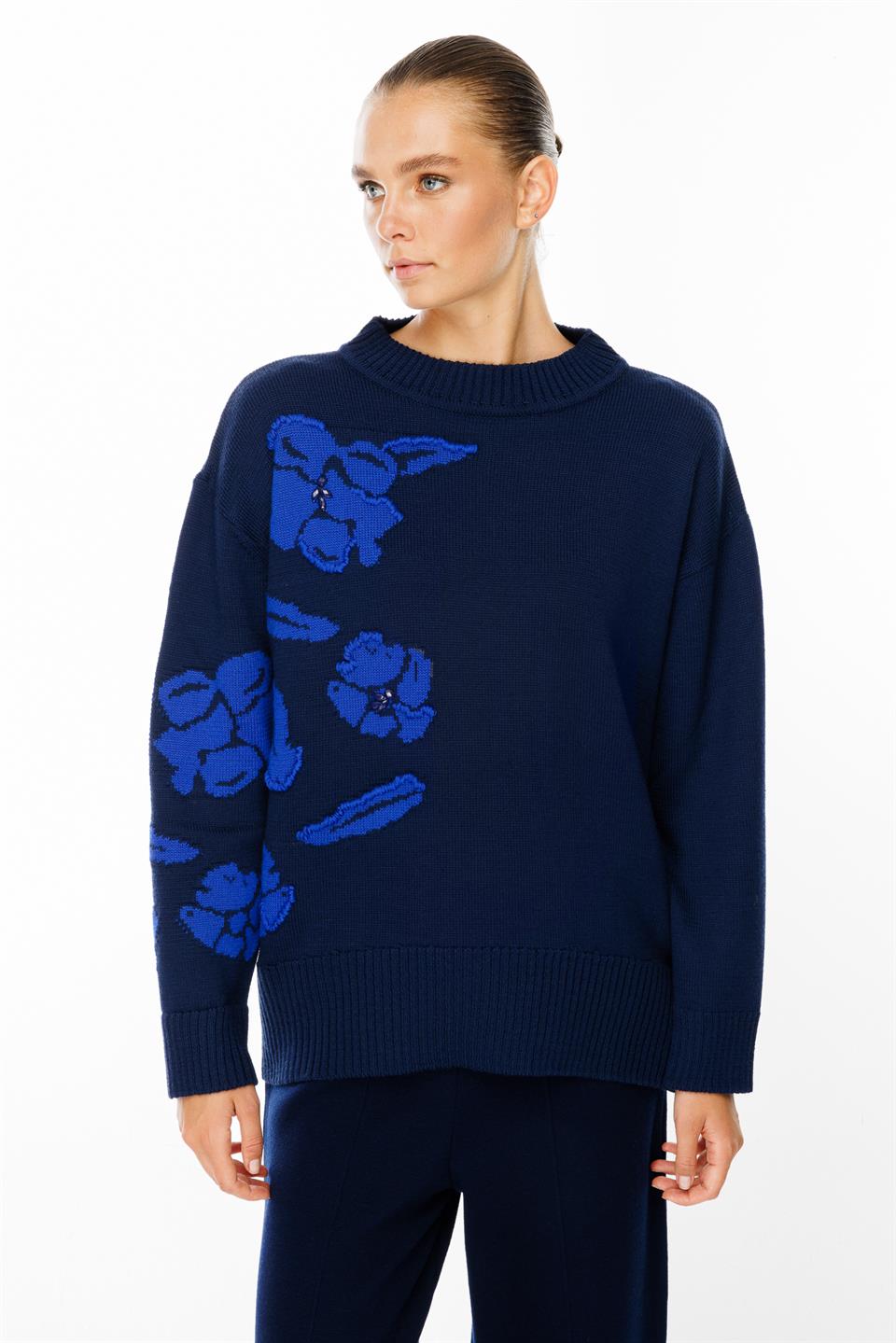 Gül Desenli Uzun Kol Yuvarlak Yaka Kazak LACİVERT