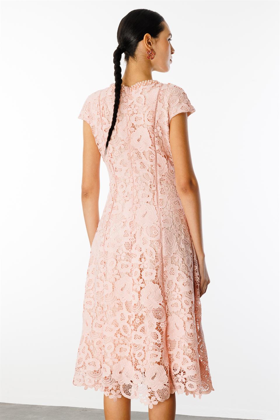 İnci İşleme Detaylı Dantel Elbise PEMBE