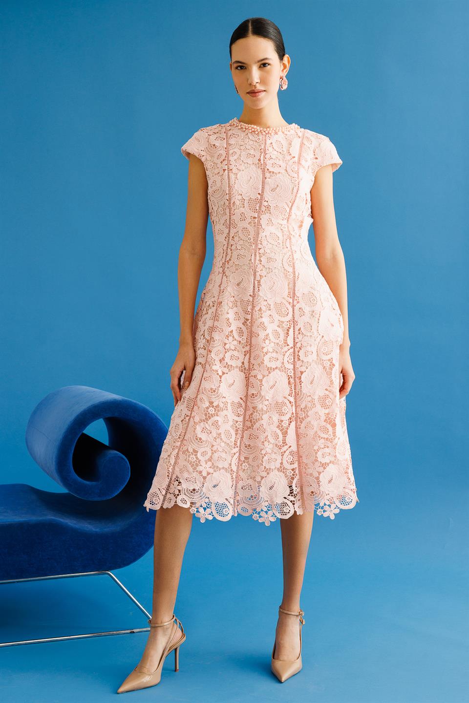 İnci İşleme Detaylı Dantel Elbise PEMBE