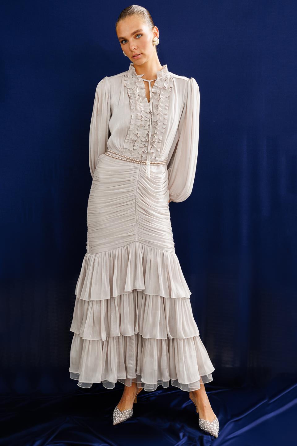 İnci Kemer Detaylı Volan Yaka Kat Etek Elbise TAŞ