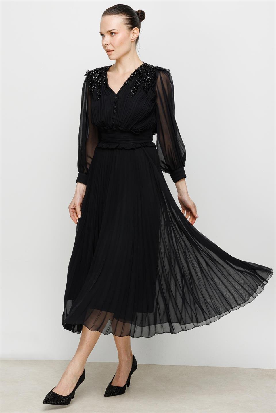 İşleme Detay Elbise SİYAH