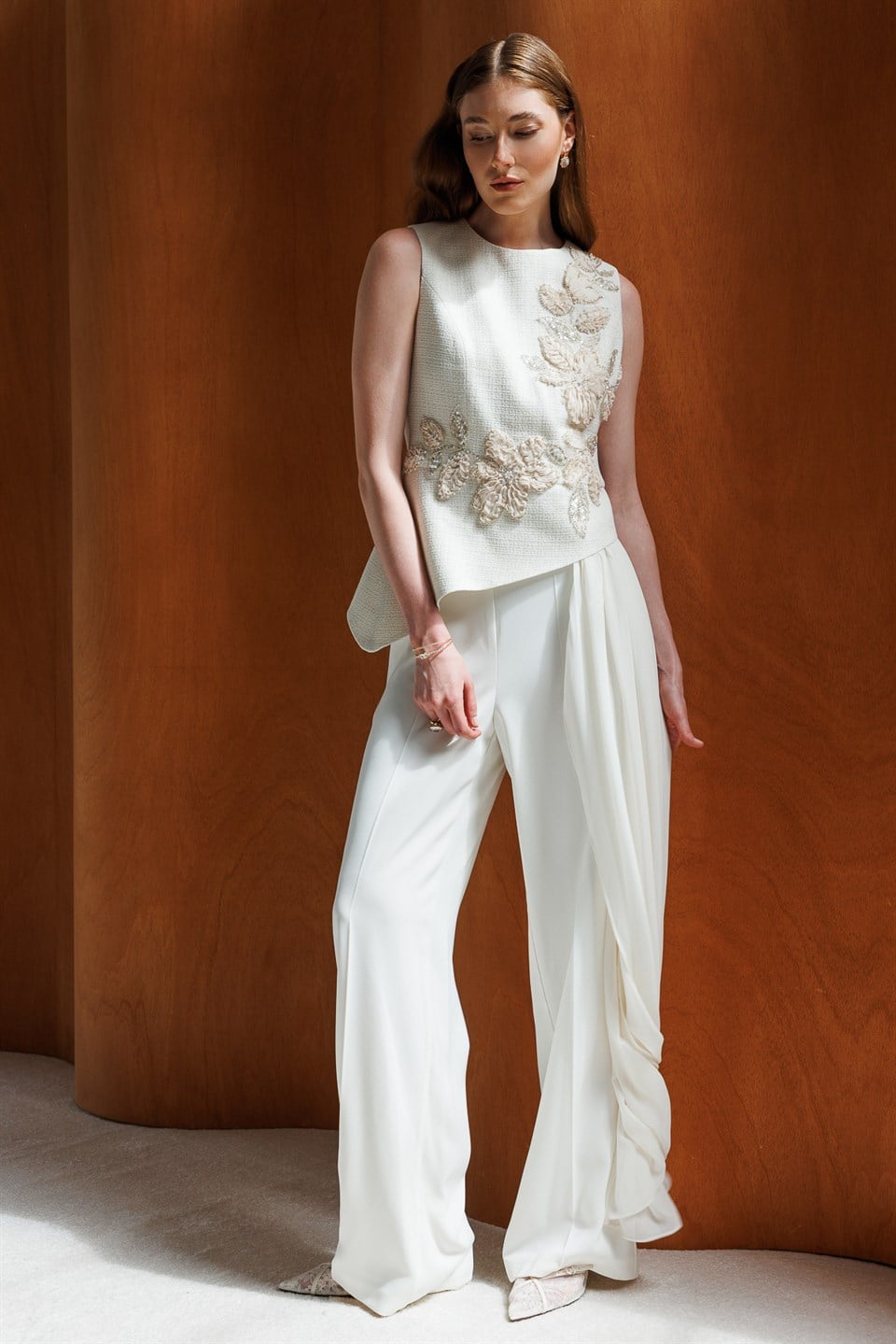 Elegant Blouse with Detailed Embroidery, Ecru