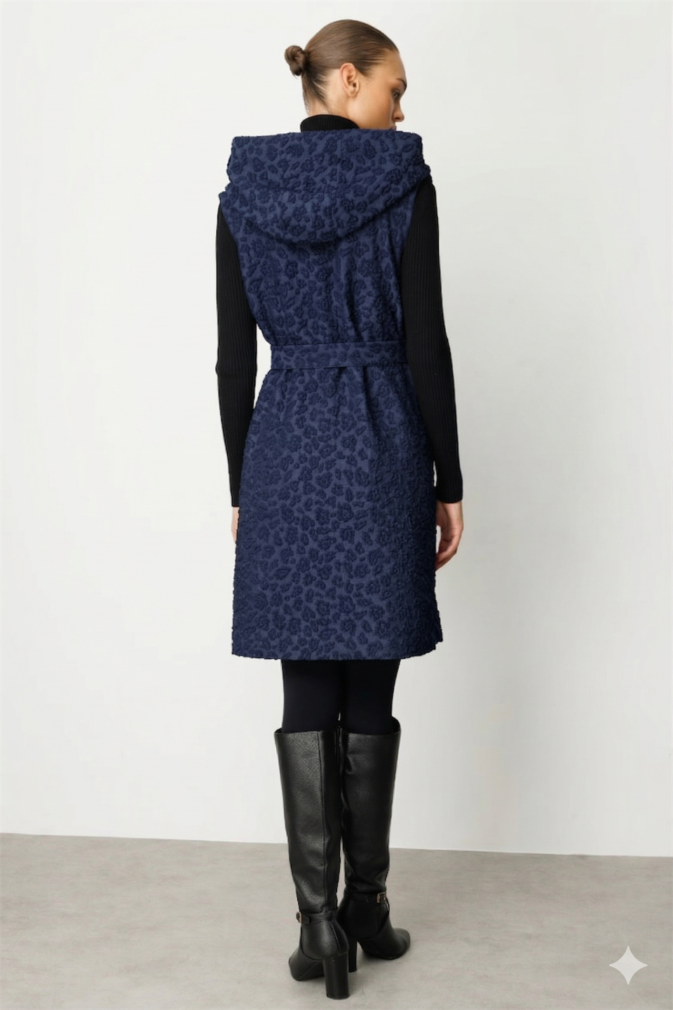 Kapüşonlu Jakarlı Kemerli Yelek LACİVERT