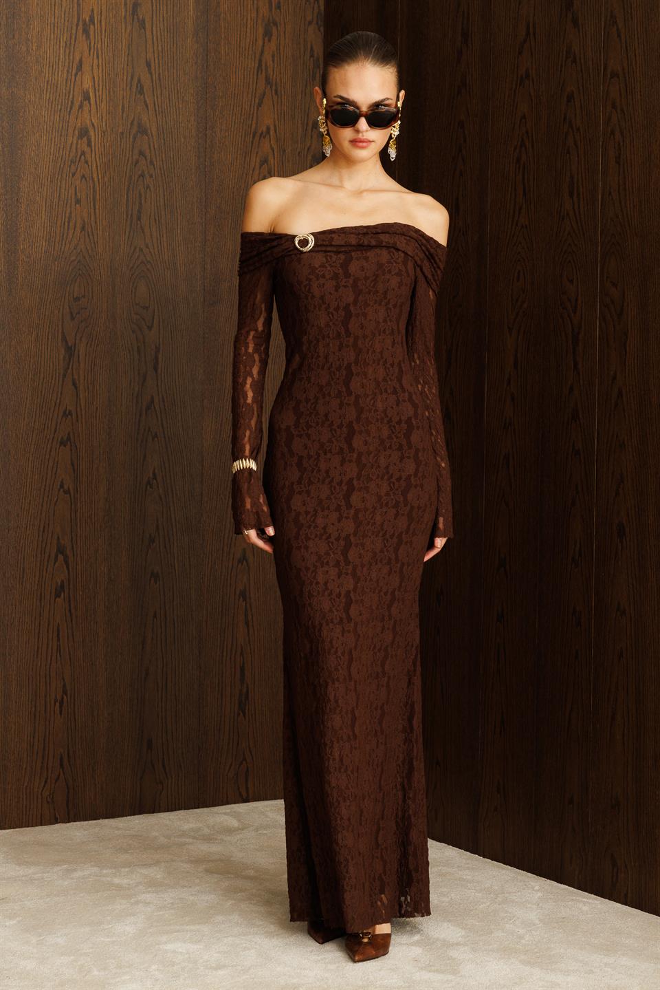 Kayık Yaka Dantel Elbise KAHVE