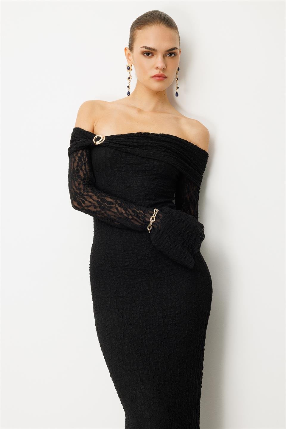 Kayık Yaka Dantel Elbise SİYAH