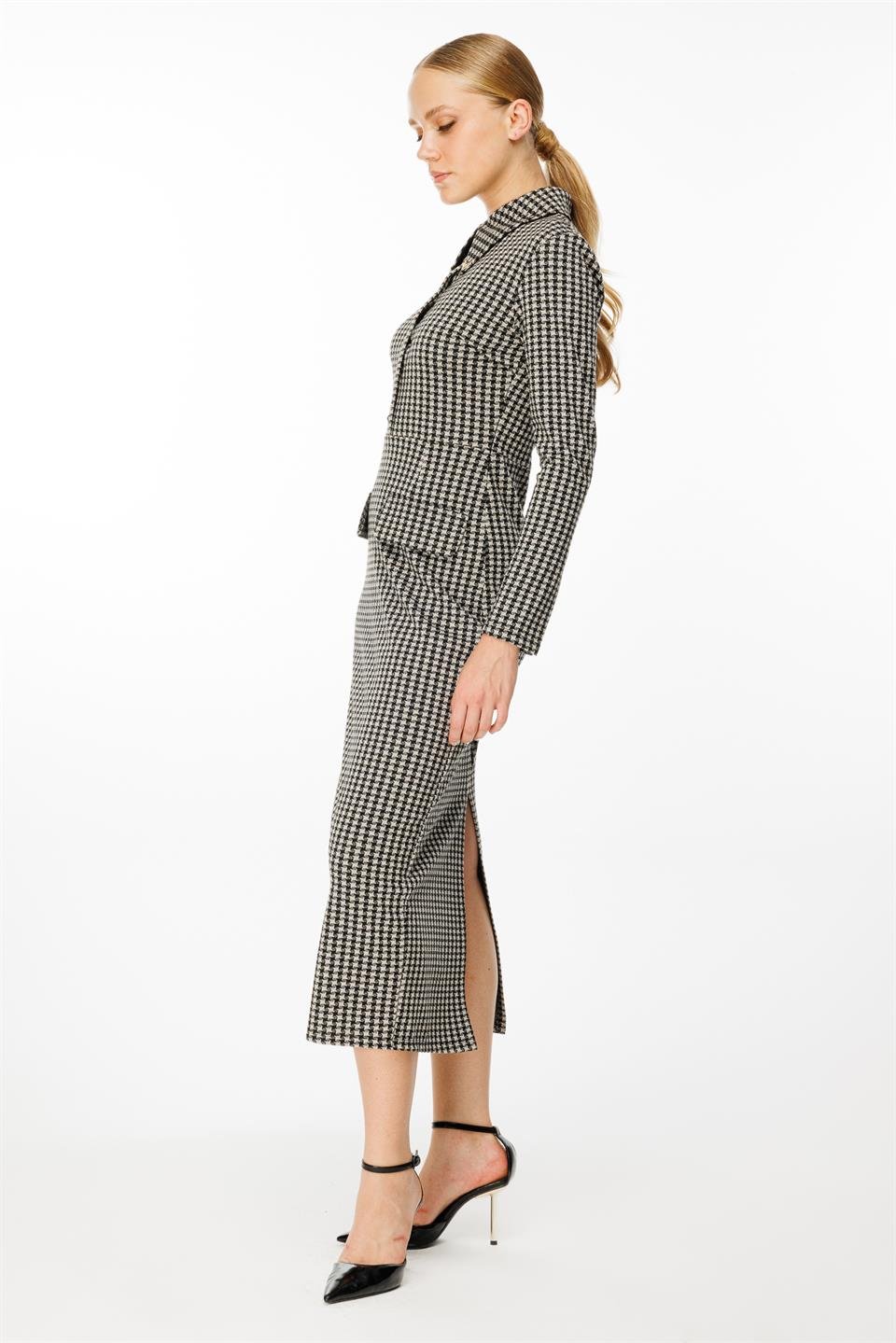 Kazayağı Desen Kapak Cepli Elbise SİYAH