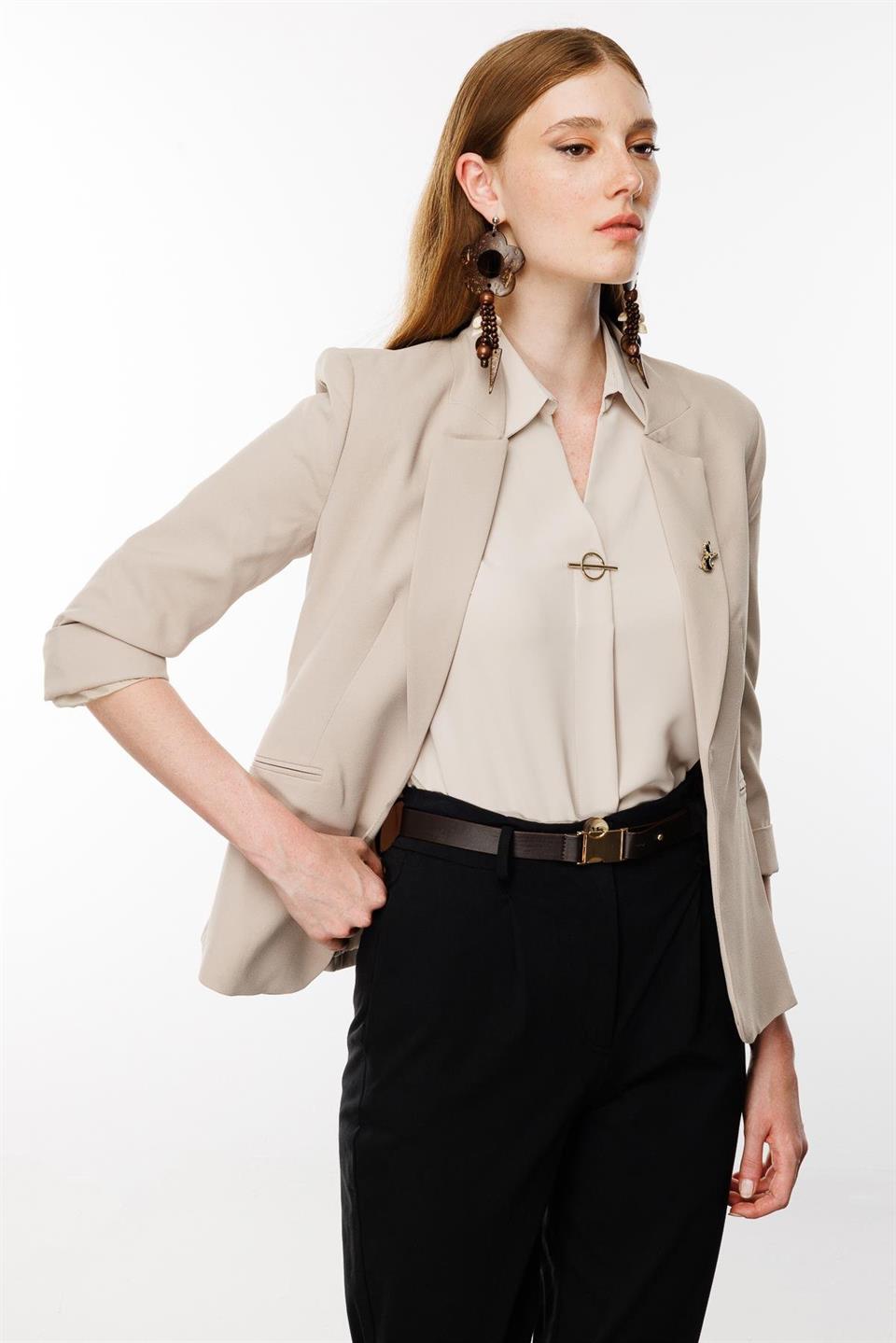 Kedi Aksesuarlı Ceket EKRU