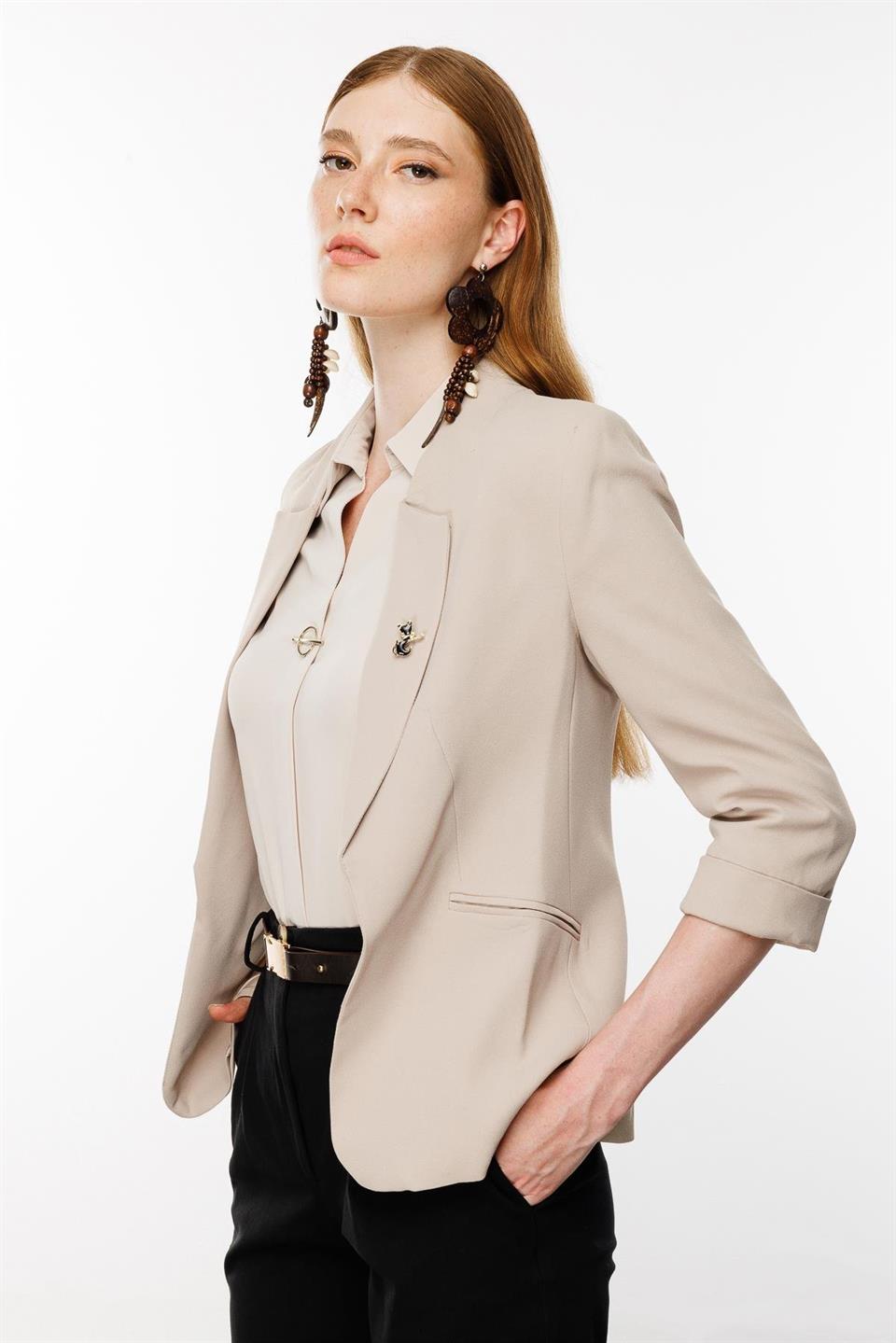 Kedi Aksesuarlı Ceket EKRU