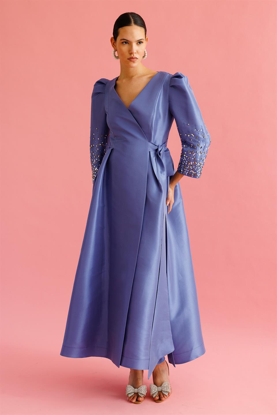 Kol Taş Detaylı Kruvaze Bağlamalı Elbise İNDİGO