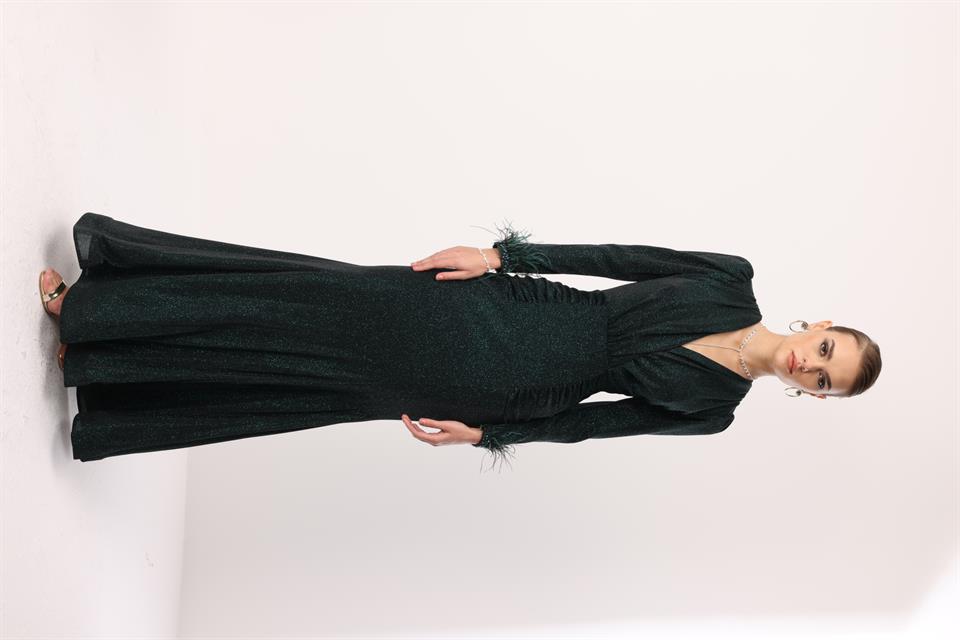 Kol Tüylü Uzun Kol Drape Elbise ZÜMRÜT