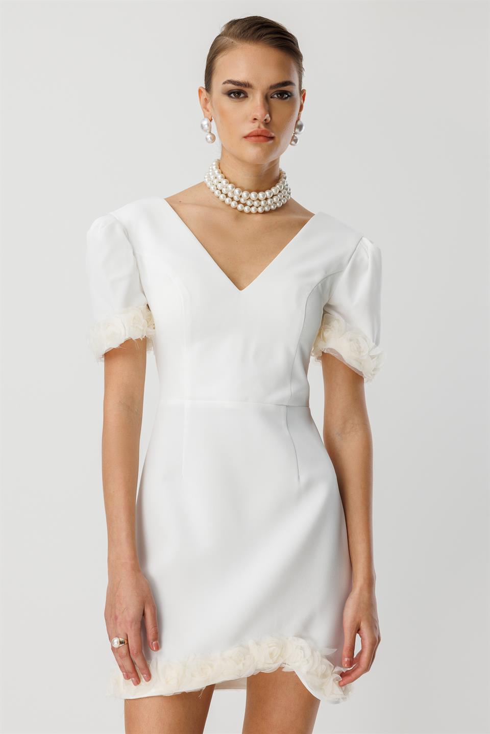 Kol Ve Etek Ucu Gül Detaylı Elbise EKRU