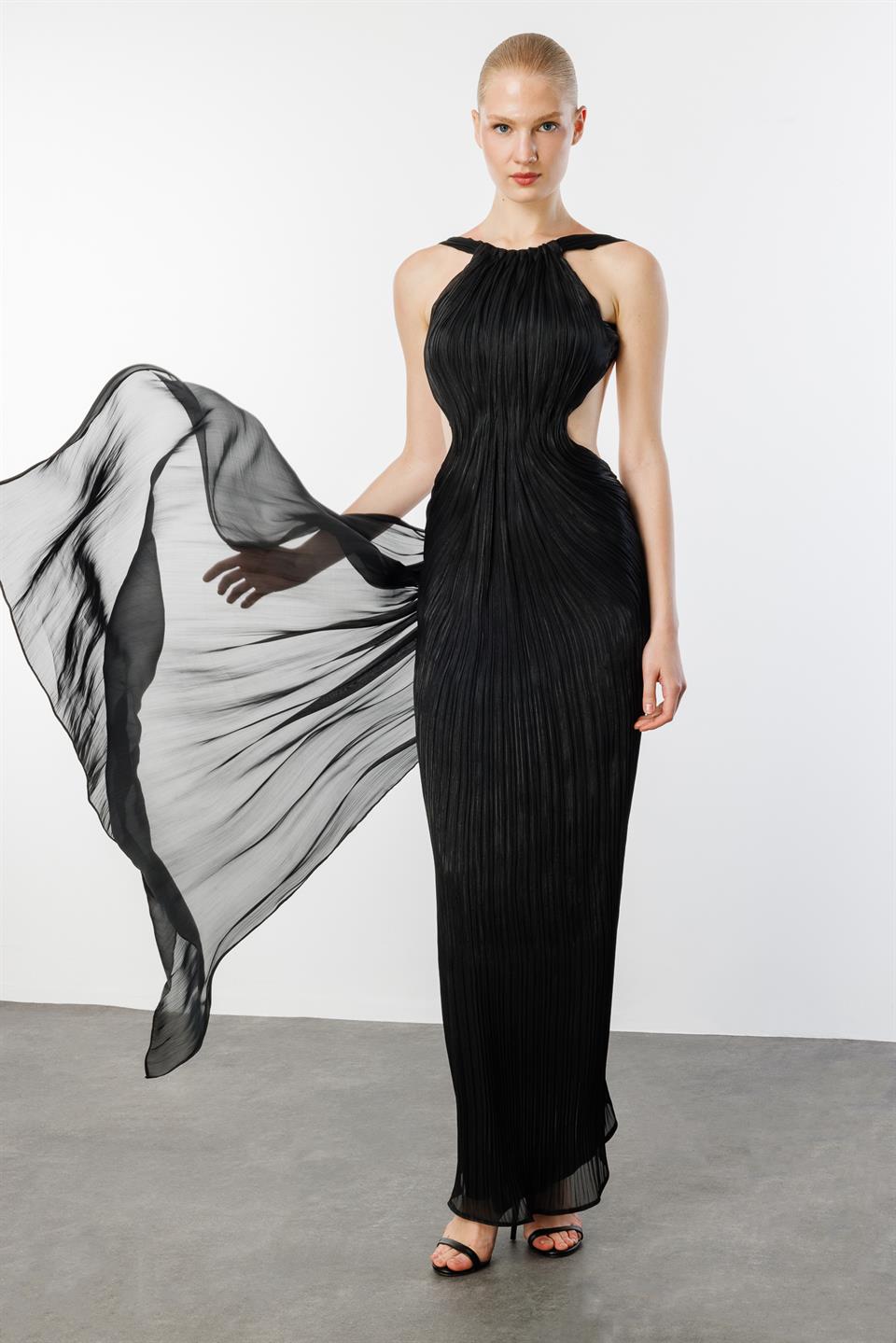 Full Length Pleated Backless Long Dress BLACK