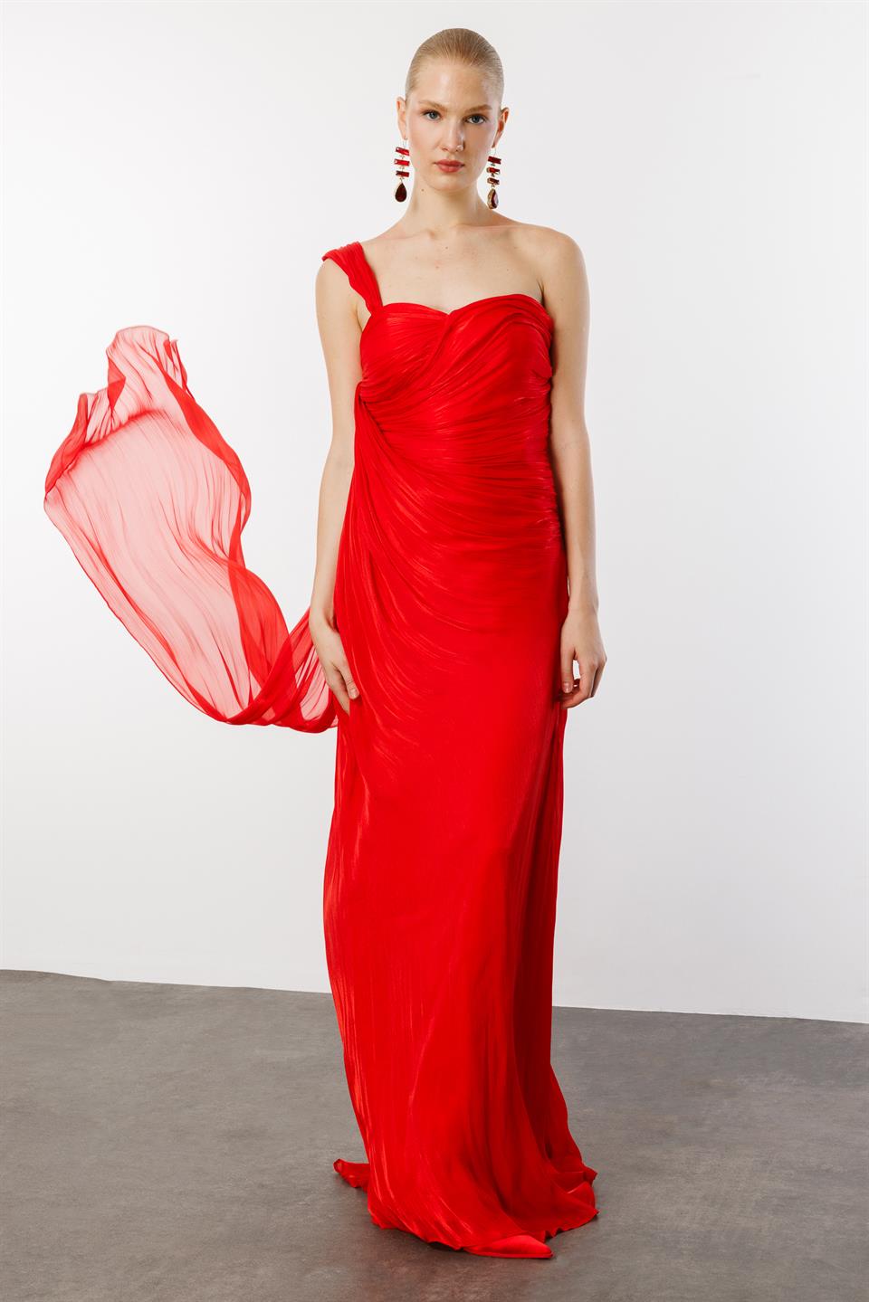 Fully Pleated Waisted One Shoulder Dress RED