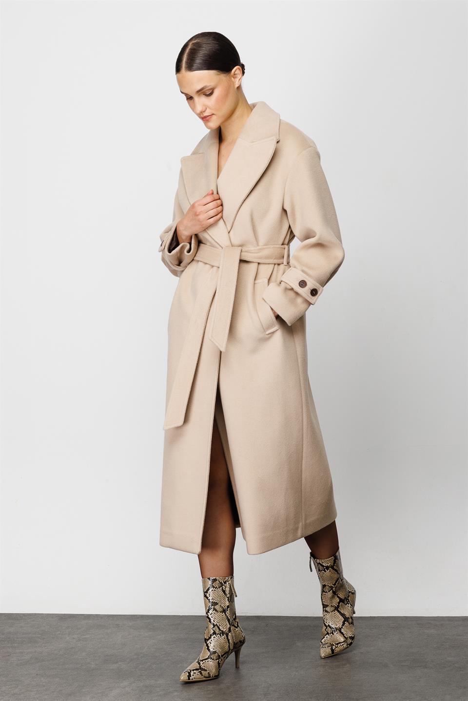 Double Collar Cashmere Coat Beige