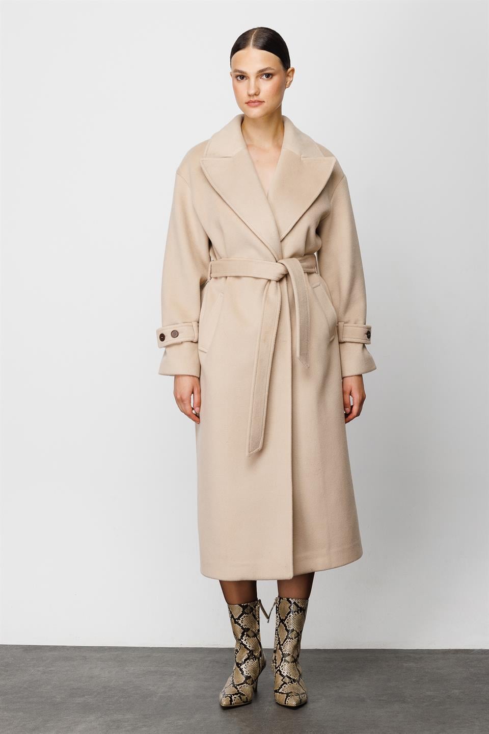 Double Collar Cashmere Coat Beige