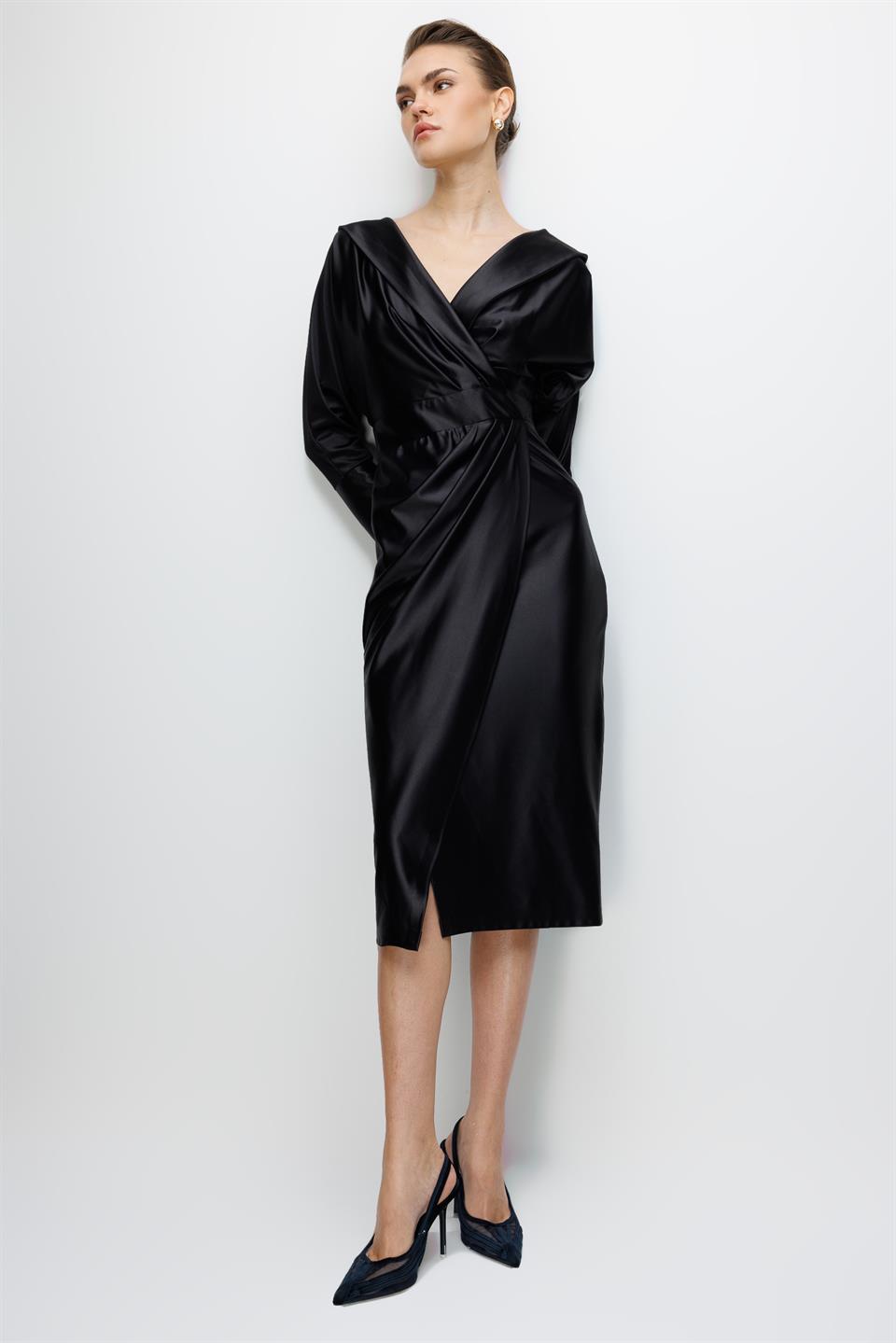 Kruvaze Yaka Saten Elbise SİYAH