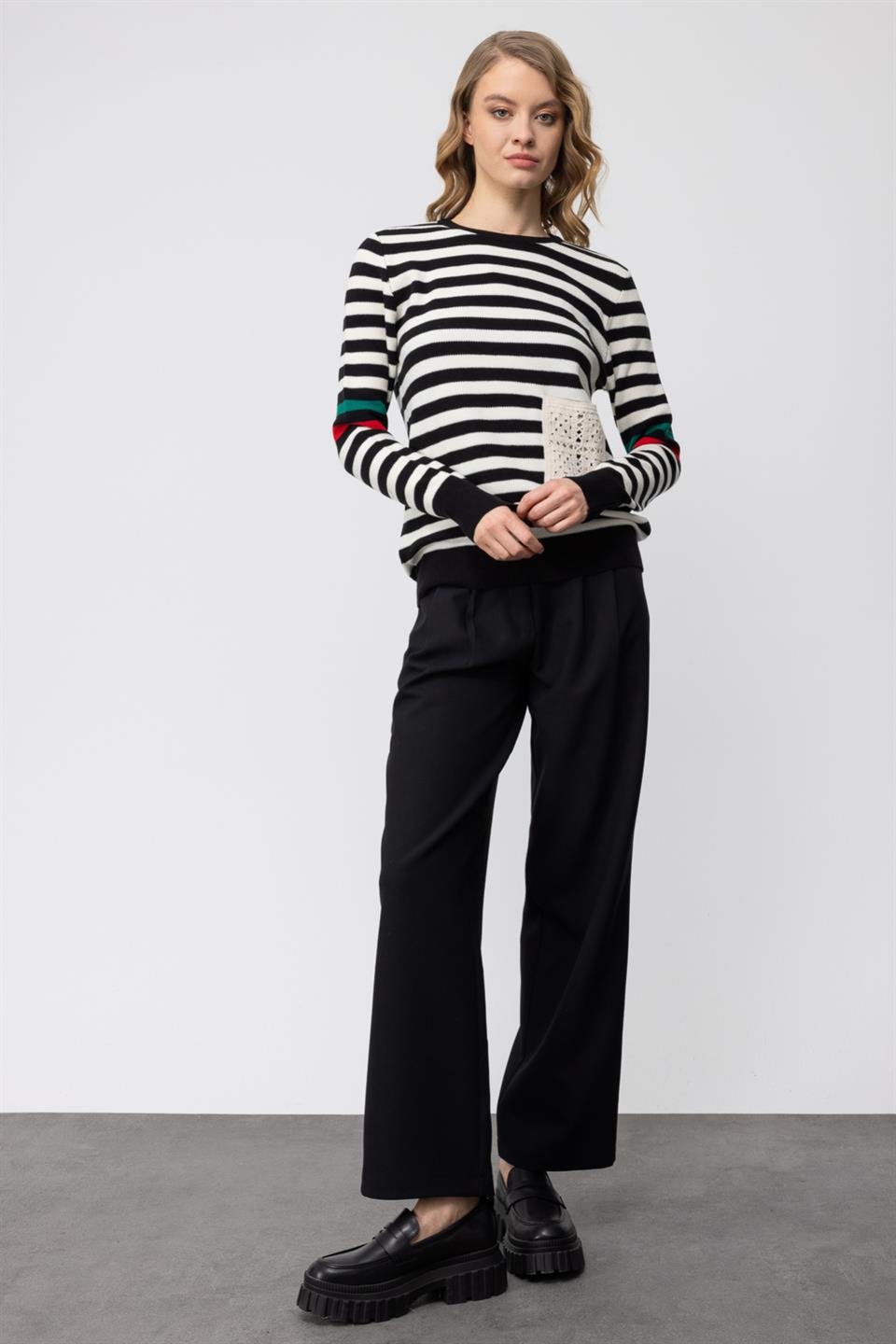 Nefeli Çizgili Tek Cep İşlemeli Triko