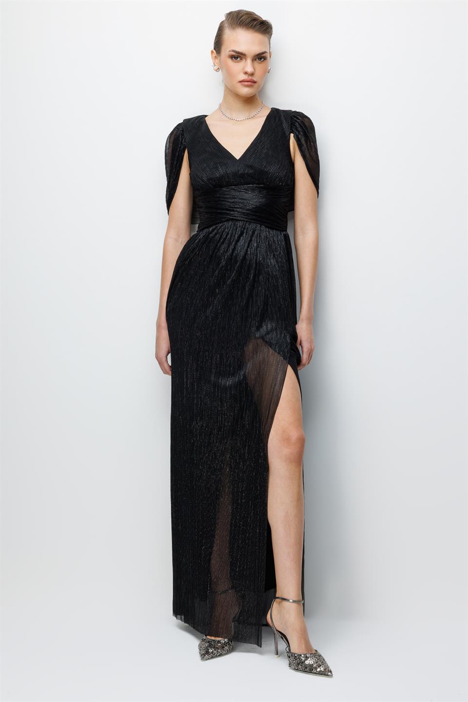 Omuz Pelerin Detaylı Maxi Boy Elbise SİYAH