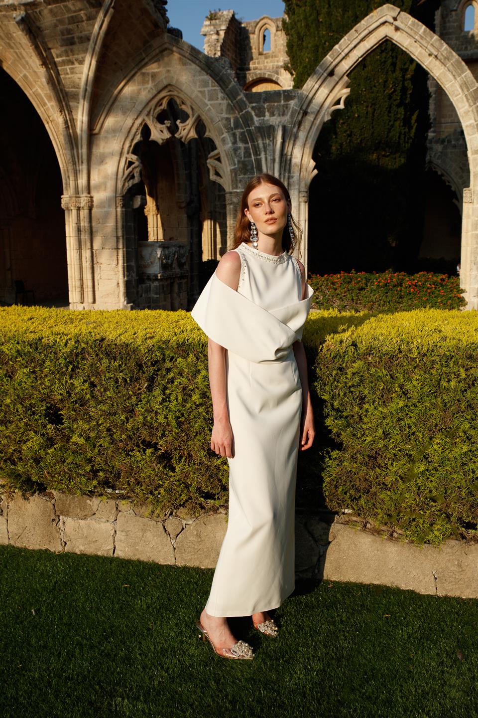 Omuzdan Kruvaze Şal Detaylı Elbise EKRU