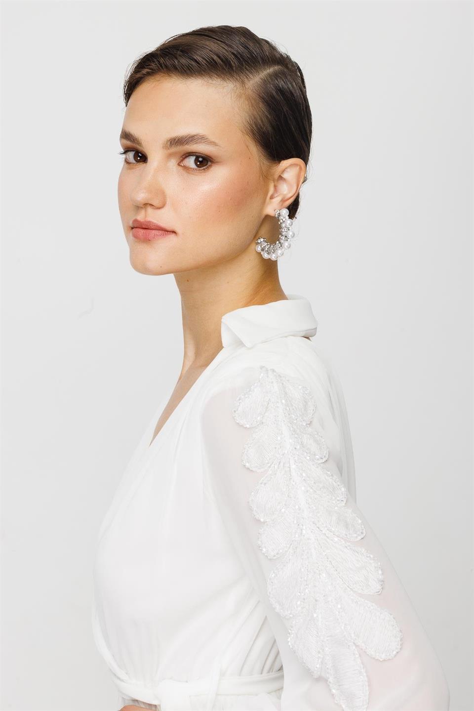 Nefeli Womens Long Chiffon White Evening Dress with Embroidered Sleeves