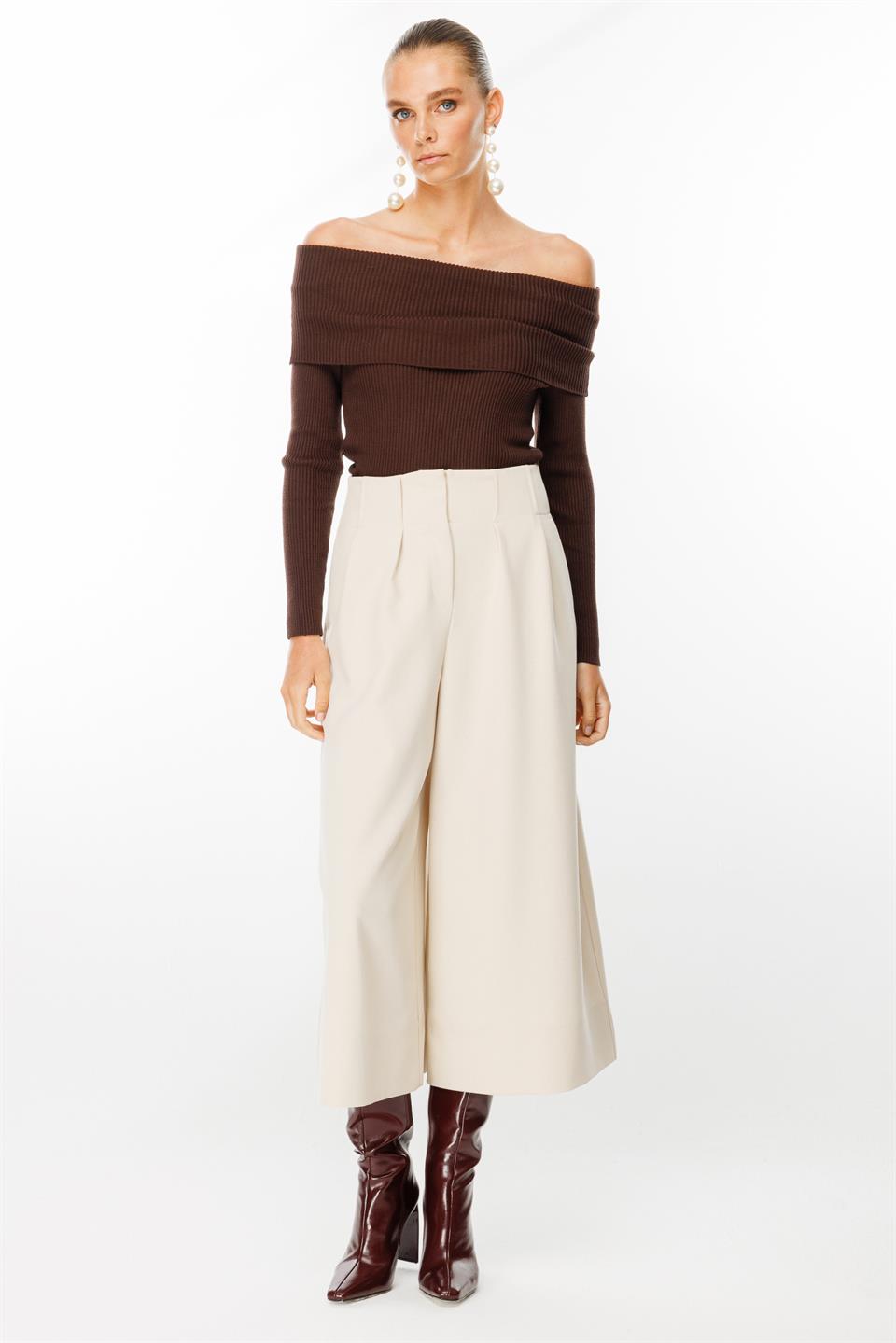 Önden Pileli Bol Paça Pantolon BEJ