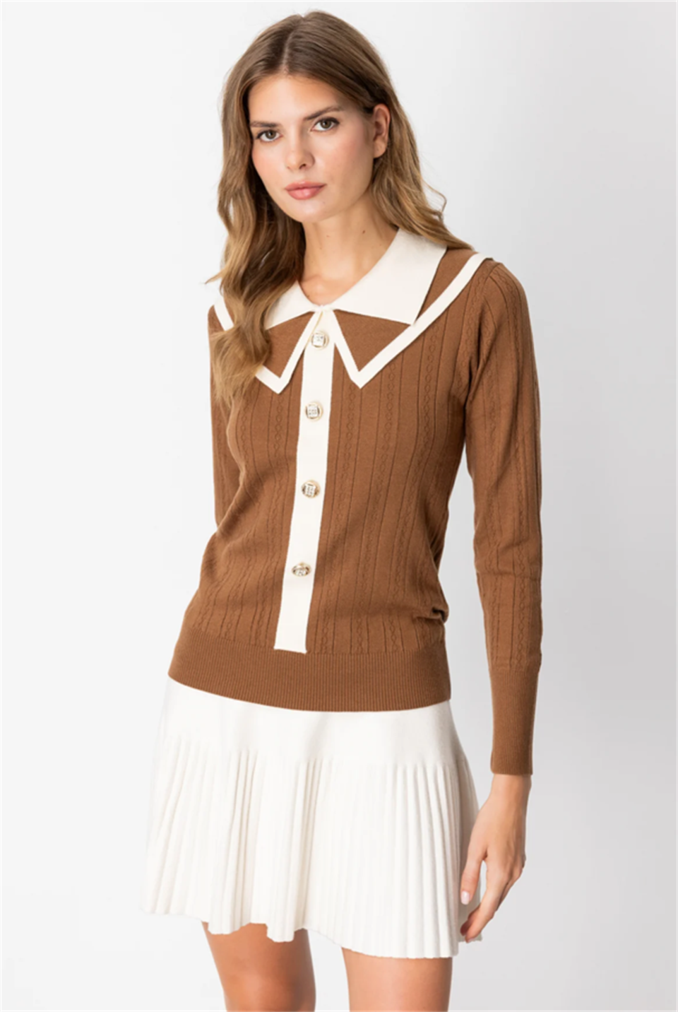 Önü Düğmeli Yakalı Triko Kazak MOCCA