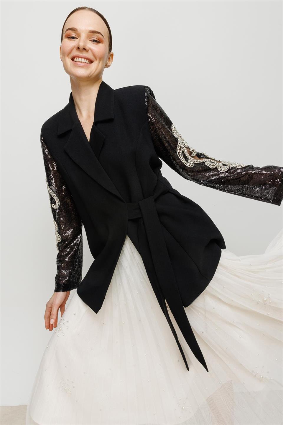 Payet Detay Ceket SİYAH